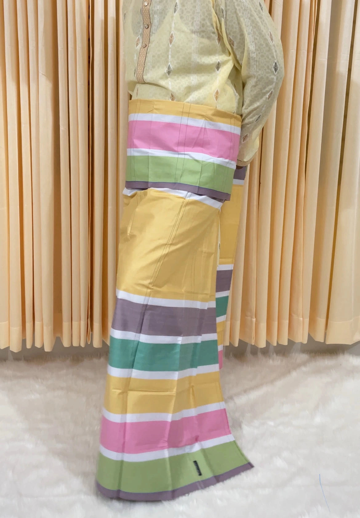 Royal Culture Lungi Code 1632