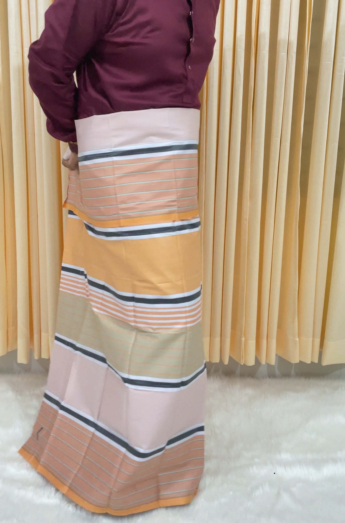 Royal Culture Lungi Code 1444